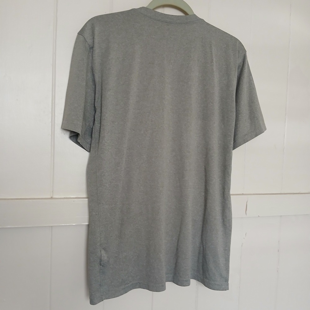 Washington Huskies Nike T-Shirt Dri-Fit Legend Men's Large Gray Athletic NCAA SS - Picture 6 of 12